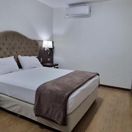 Hotel Imperio Real Trujillo Kültér fotó