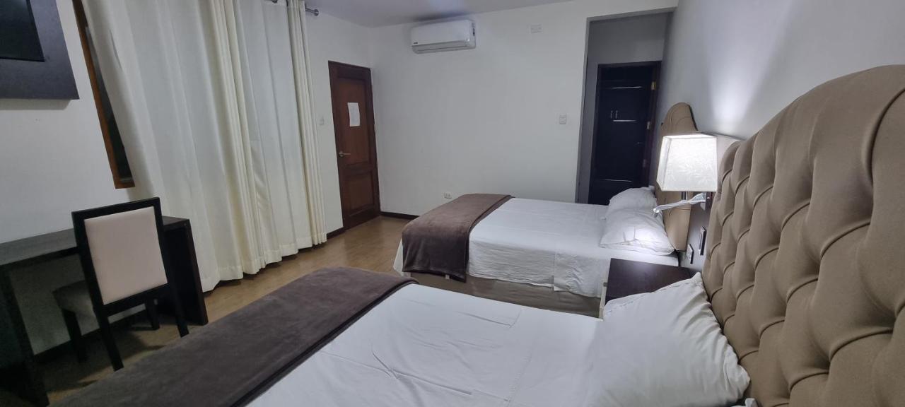 Hotel Imperio Real Trujillo Kültér fotó